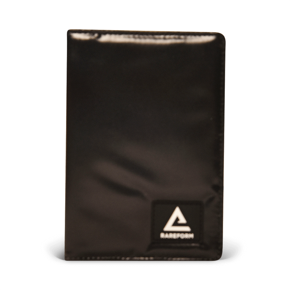Huxley Passport Holder