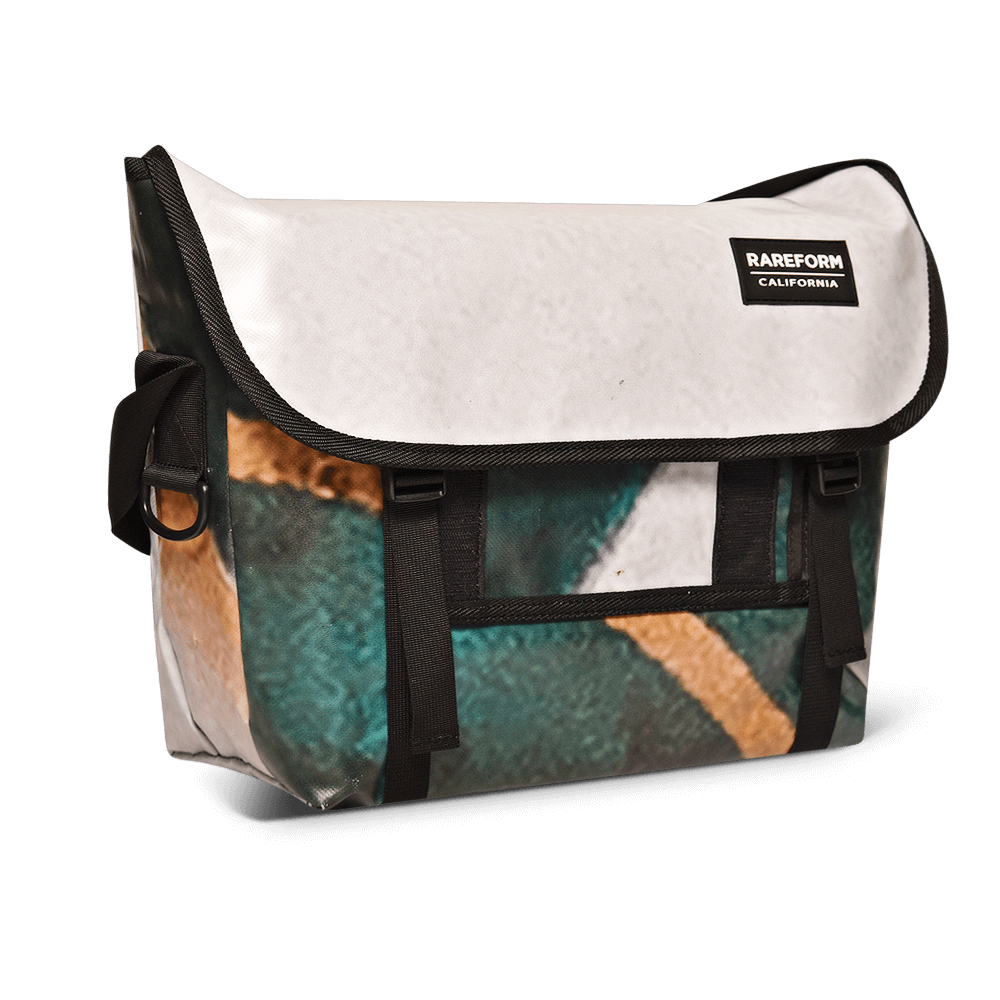 Manhattan Messenger Bag