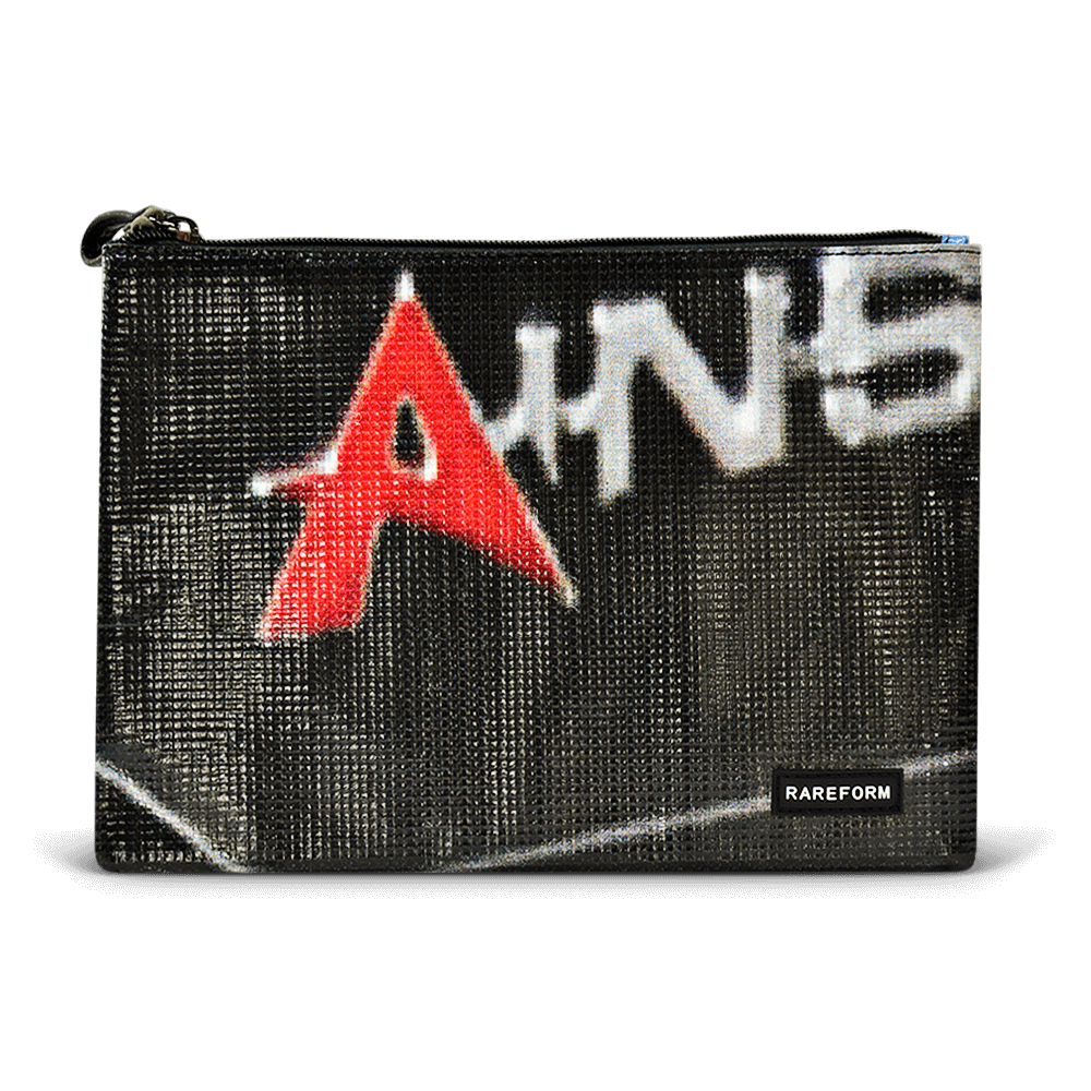 Charlie Pouch