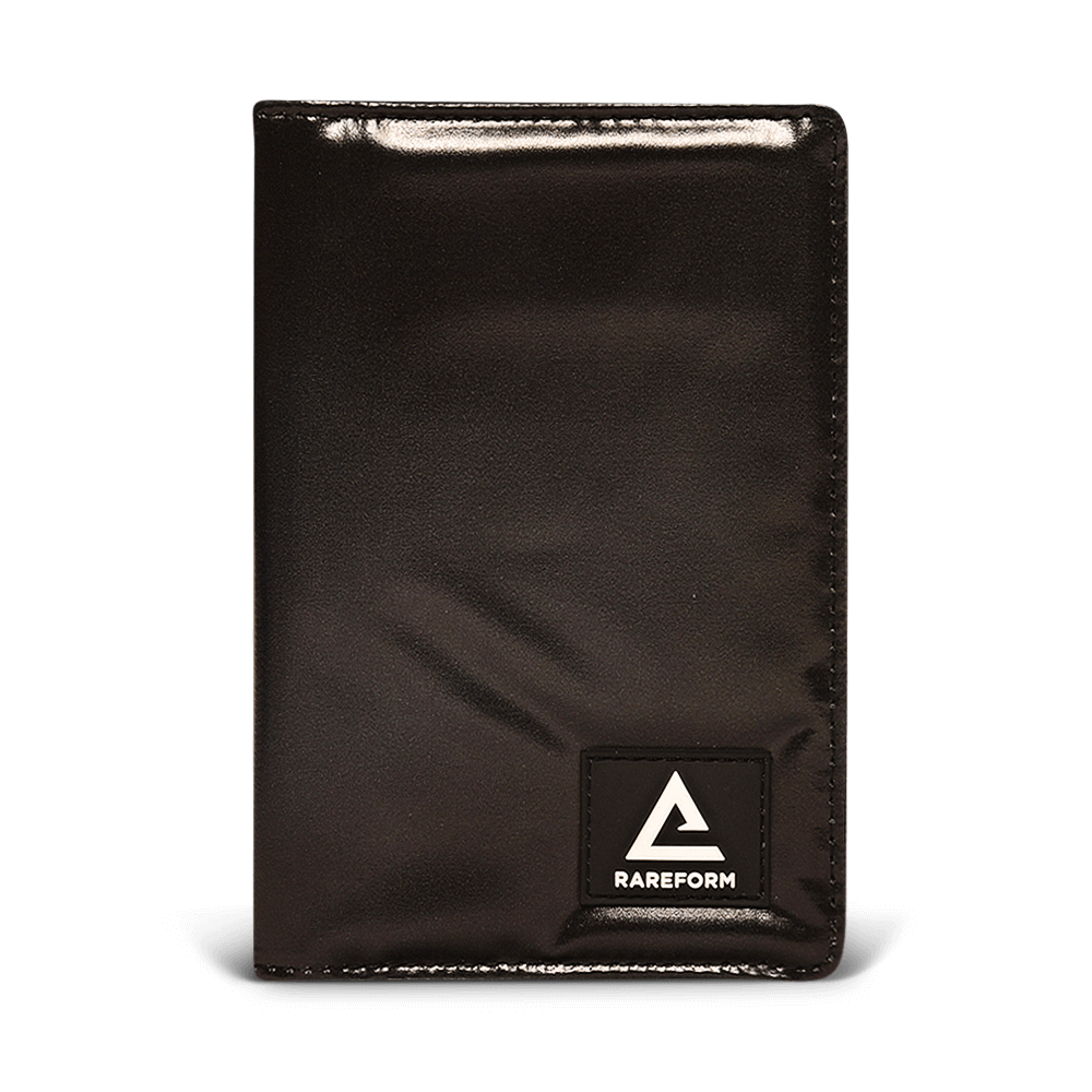 Huxley Passport Holder