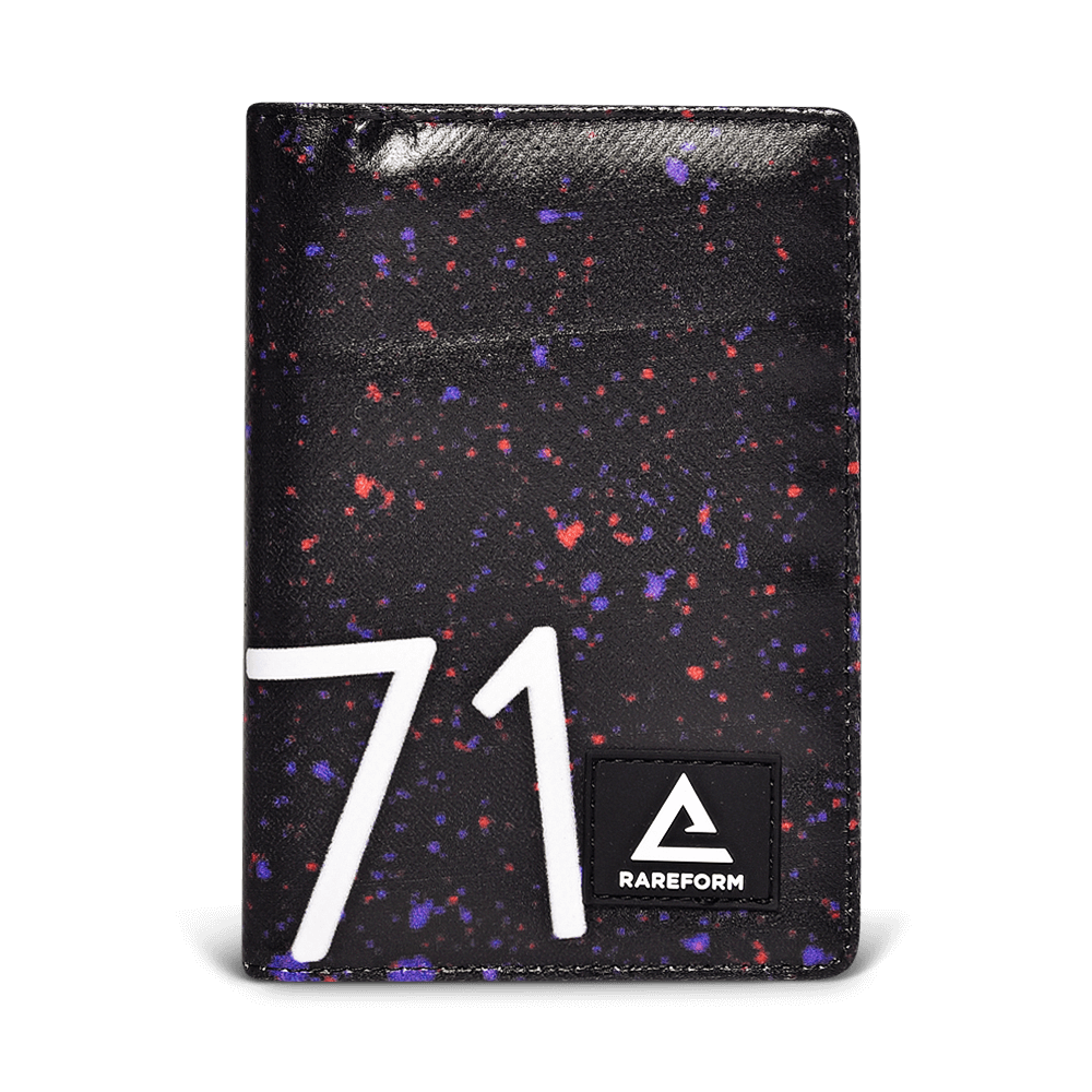 Huxley Passport Holder